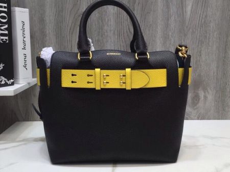 Envy Hold - Burberry Bags - 1604 Fashion