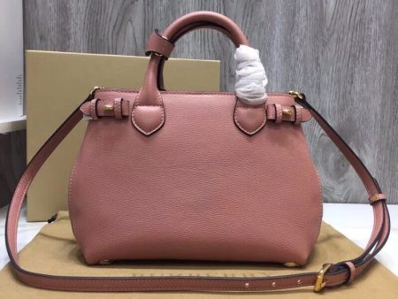 Envy Hold - Burberry Bags - 1618 Sale