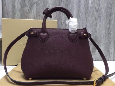 Envy Hold - Burberry Bags - 1620 Discount