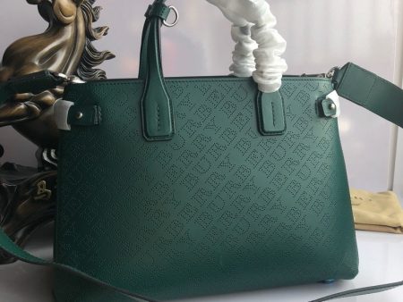 Envy Hold - Burberry Bags - 1382 on Sale