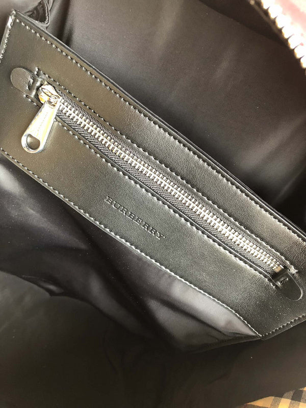 Envy Hold - Burberry Bags - 1387 Supply