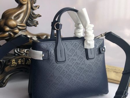 Envy Hold - Burberry Bags - 1384 Cheap